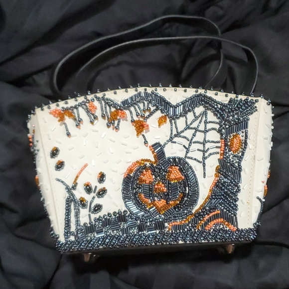 Michael Simon Handbags - Vintage Michael Simon beaded Halloween bag